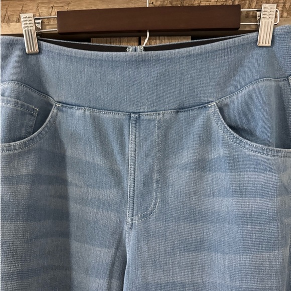 Halara Flex High Waisted Baggy Wide Leg Jeans - Picture 8 of 12